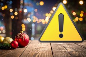 palline di natale e divieto